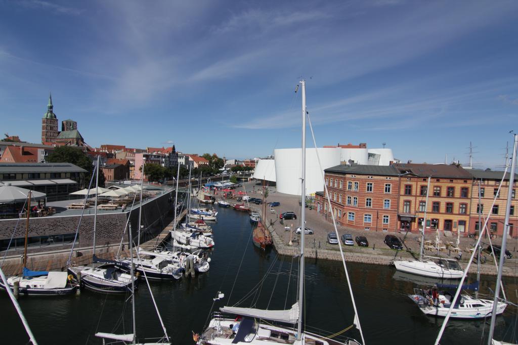 Hochwertige Apartments Im Stralsunder Hafen Εξωτερικό φωτογραφία